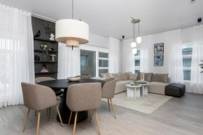 Luxury Central Apartment